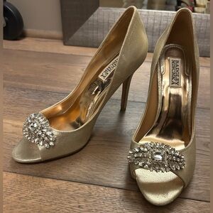 Badgley Mischka gold embellished jewel pumps heels holiday christmas